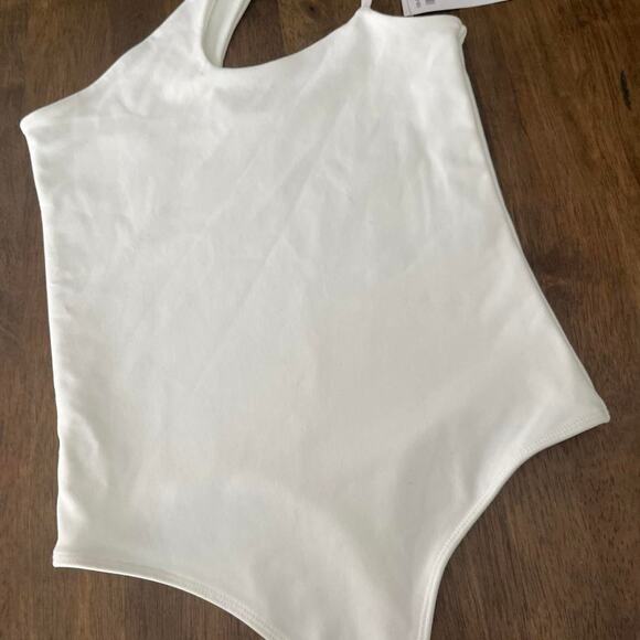 Brand new with tags abercrombie - Picture 3 of 8